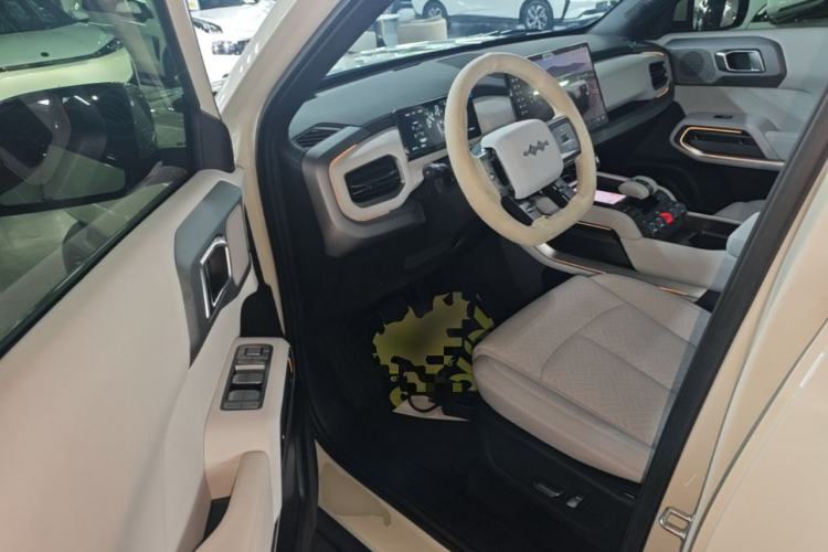 Used Formula Leopard Titanium 3 2025 501 km All-Wheel Drive Intelligent Driving Max Edition Driver Seat