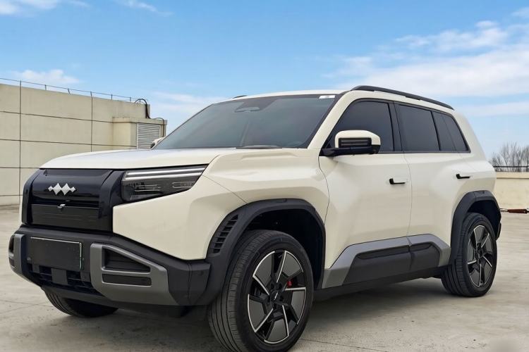 Used Formula Leopard Titanium 3 2025 501KM All-Wheel Drive Intelligent Driving Ultra Version Guazi used car, China used car export, Used car for sale, Used cars, Cheapest cars for sale
