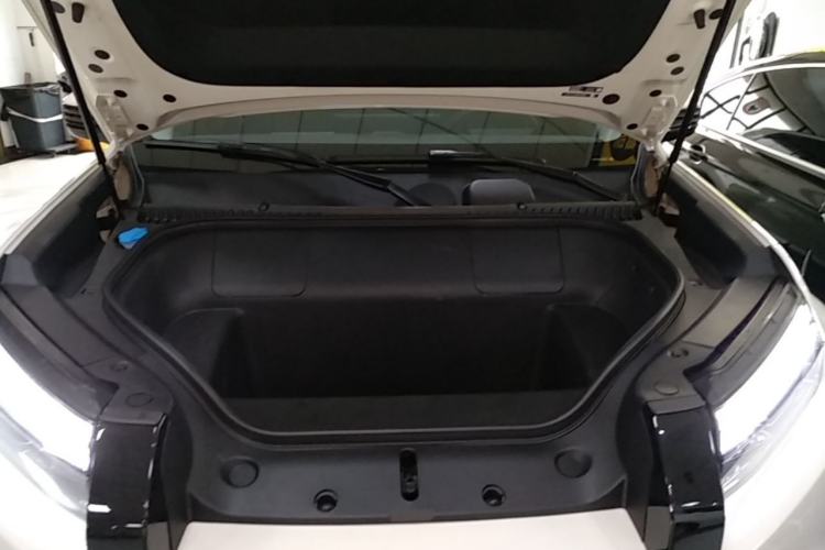 Used Formula Leopard Titanium 3 2025 501 km All-Wheel Drive Intelligent Driving Max Edition Engine Bay