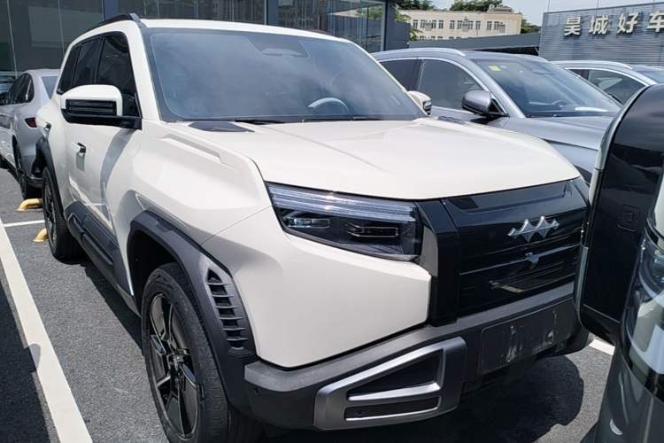 Used Formula Leopard Titanium 3 2025 501KM All-Wheel Drive Intelligent Driving Ultra Version Exterior 1