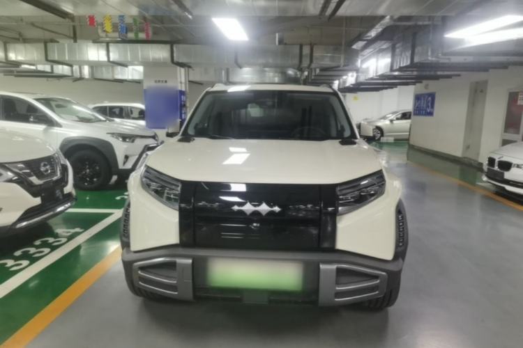 Used Formula Leopard Titanium 3 2025 501KM All-Wheel Drive Intelligent Driving Ultra Version Front