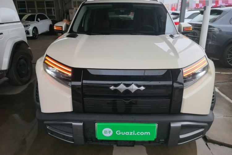 Used Formula Leopard Titanium 3 2025 501 km Range Rear-Wheel Drive Intelligent Driving Max Edition Front