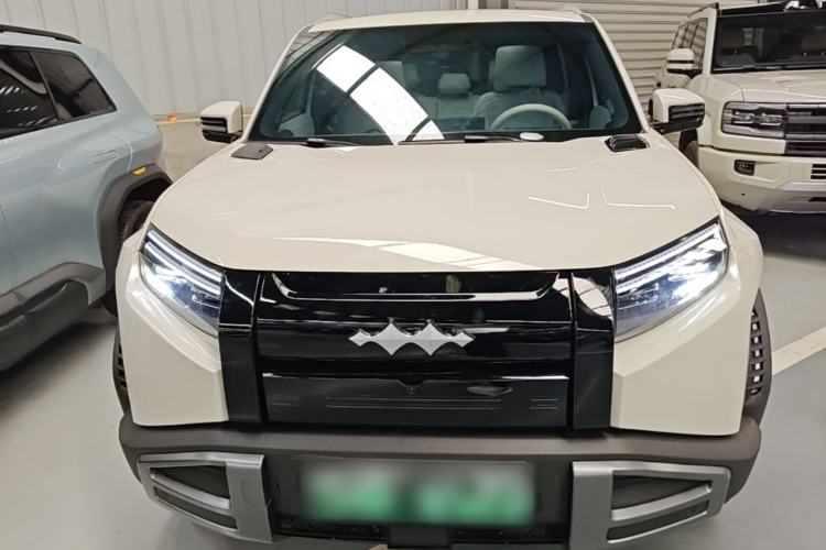 Used Formula Leopard Titanium 3 2025 501 km Range Rear-Wheel Drive Intelligent Driving Max Edition Front