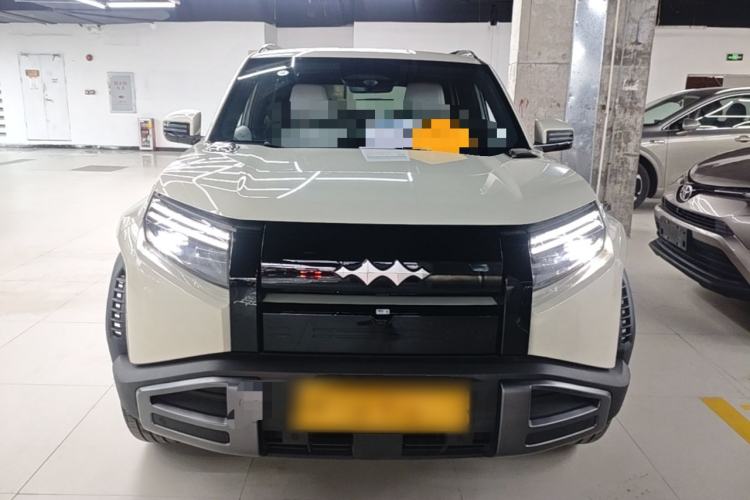 Used Formula Leopard Titanium 3 2025 501KM All-Wheel Drive Intelligent Driving Ultra Version Front