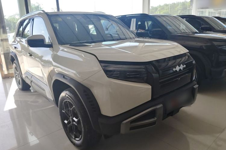 Used Formula Leopard Titanium 3 2025 501 km Range Rear-Wheel Drive Intelligent Driving Pro Version Front Right 45 Deg