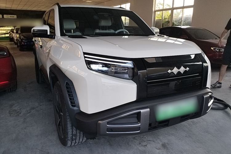 Used Formula Leopard Titanium 3 2025 501 km All-Wheel Drive Intelligent Driving Max Edition Front Right 45 Deg