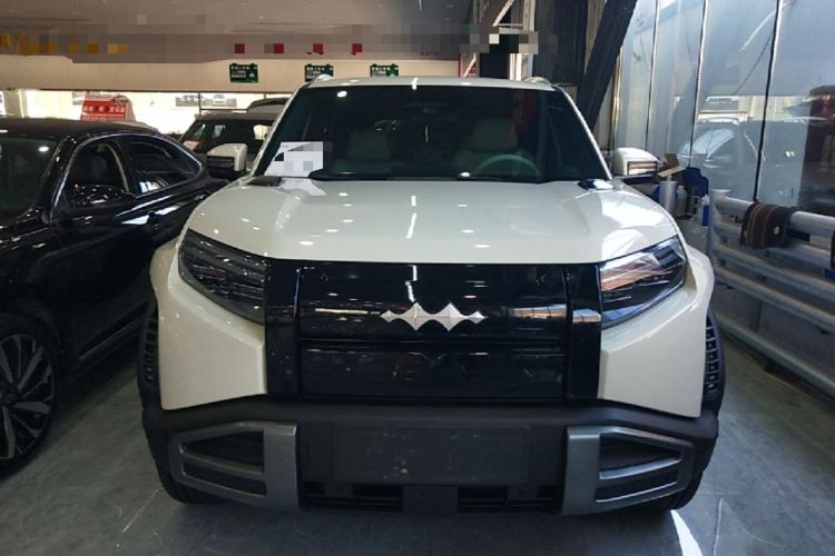 Used Formula Leopard Titanium 3 2025 501 km Range Rear-Wheel Drive Intelligent Driving Max Edition Front
