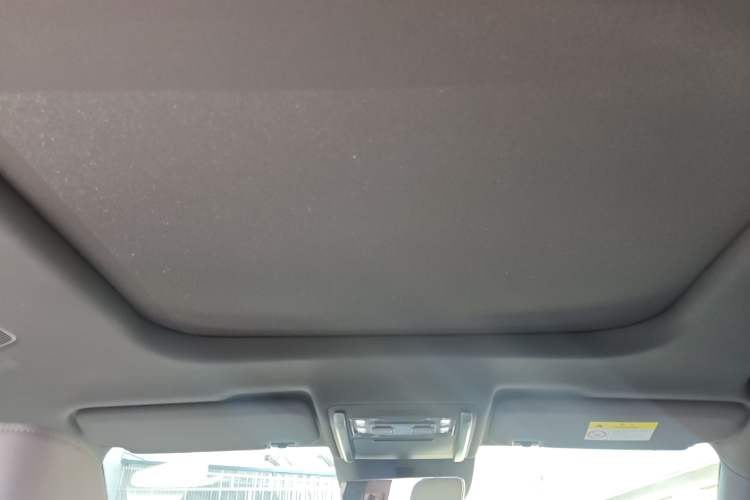 Used Formula Leopard Titanium 3 2025 501KM All-Wheel Drive Intelligent Driving Ultra Version Headliner