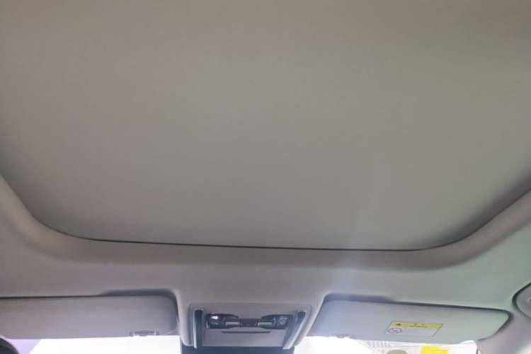 Used Formula Leopard Titanium 3 2025 501KM All-Wheel Drive Intelligent Driving Ultra Version Headliner