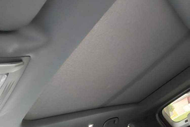 Used Formula Leopard Titanium 3 2025 501KM All-Wheel Drive Intelligent Driving Ultra Version Headliner