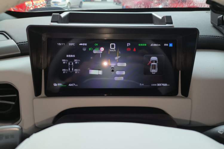 Used Formula Leopard Titanium 3 2025 501KM All-Wheel Drive Intelligent Driving Ultra Version Instrument Cluster
