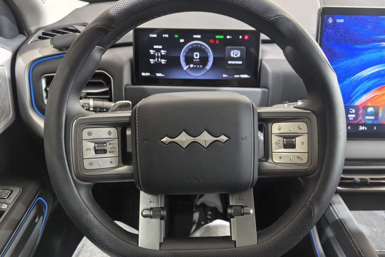 Used Formula Leopard Titanium 3 2025 501 km All-Wheel Drive Intelligent Driving Max Edition Interior 4