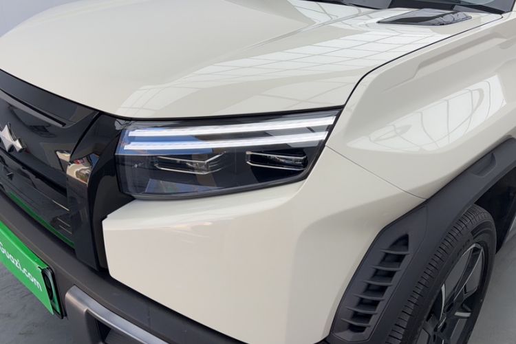 Used Formula Leopard Titanium 3 2025 501 km All-Wheel Drive Intelligent Driving Max Edition Left Front Headlight