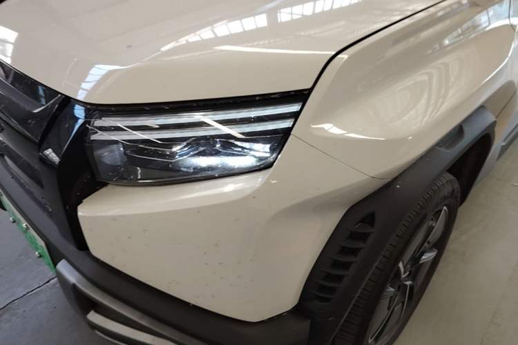 Used Formula Leopard Titanium 3 2025 501 km All-Wheel Drive Intelligent Driving Max Edition Left Front Headlight