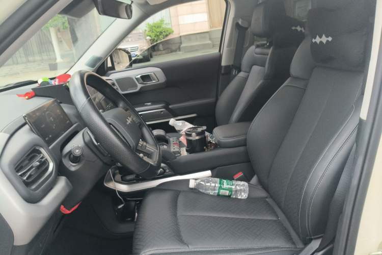 Used Formula Leopard Titanium 3 2025 501KM All-Wheel Drive Intelligent Driving Ultra Version Left Front Seat