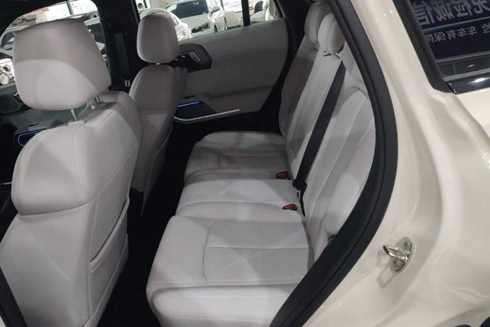 Used Formula Leopard Titanium 3 2025 501 km All-Wheel Drive Intelligent Driving Max Edition Left Rear Seat