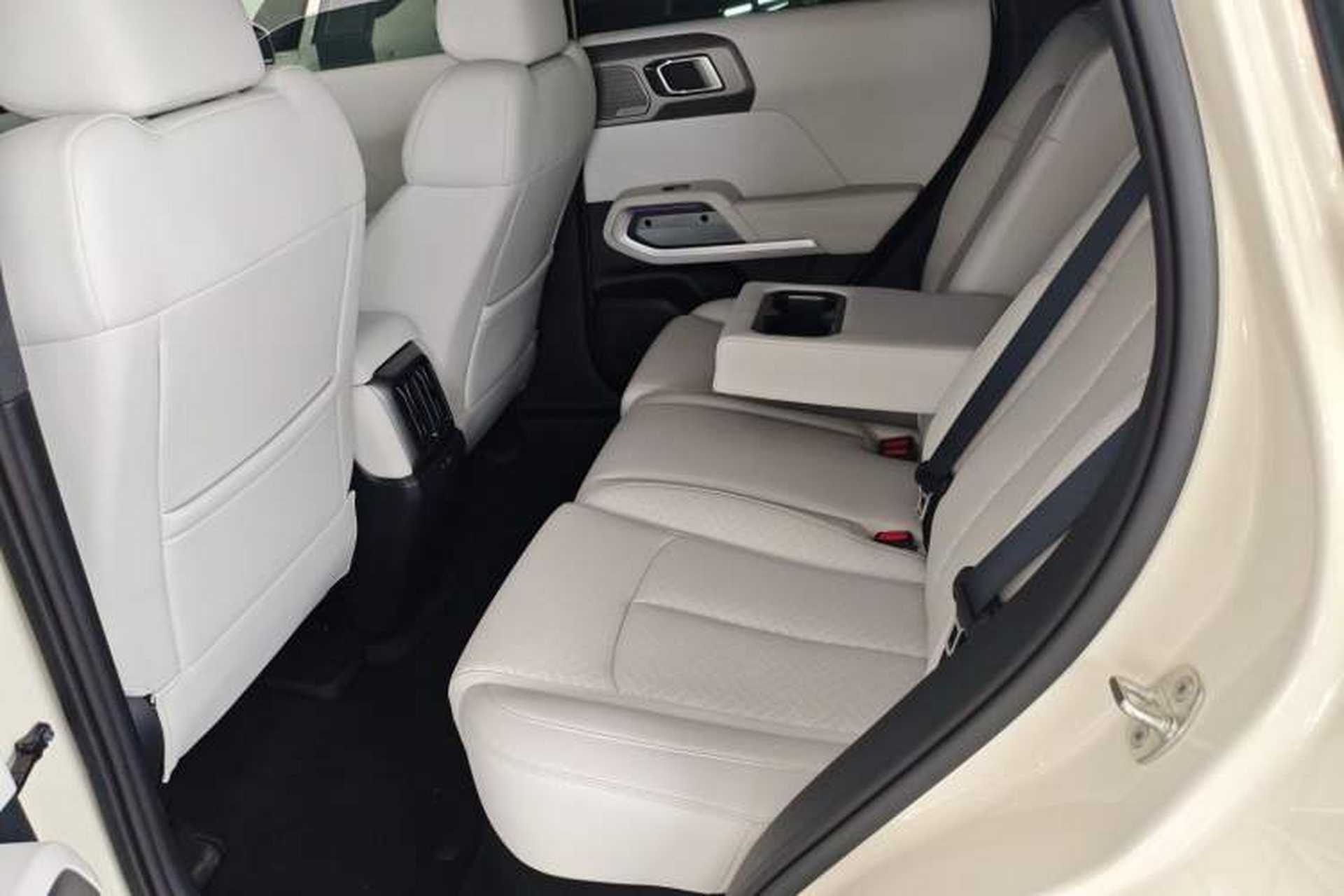 Used Formula Leopard Titanium 3 2025 501KM All-Wheel Drive Intelligent Driving Ultra Version Left Rear Seat
