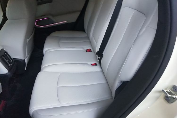 Used Formula Leopard Titanium 3 2025 501 km Range Rear-Wheel Drive Intelligent Driving Max Edition Left Rear Seat