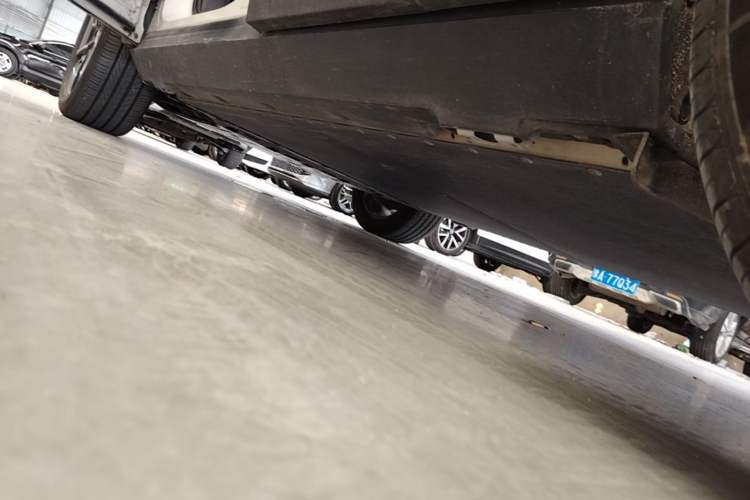 Used Formula Leopard Titanium 3 2025 501 km All-Wheel Drive Intelligent Driving Max Edition Left Side Sill