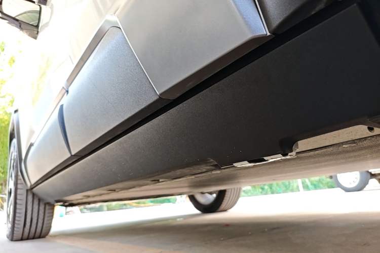 Used Formula Leopard Titanium 3 2025 501 km Four-Wheel Drive Drone Edition Left Side Sill