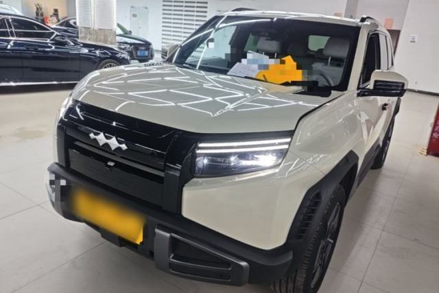 Used Formula Leopard Titanium 3 2025 501KM All-Wheel Drive Intelligent Driving Ultra Version