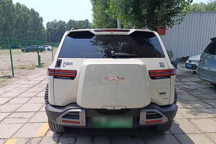 Used Formula Leopard Titanium 3 2025 501KM All-Wheel Drive Intelligent Driving Ultra Version Rear