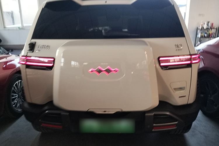Used Formula Leopard Titanium 3 2025 501 km All-Wheel Drive Intelligent Driving Max Edition Rear