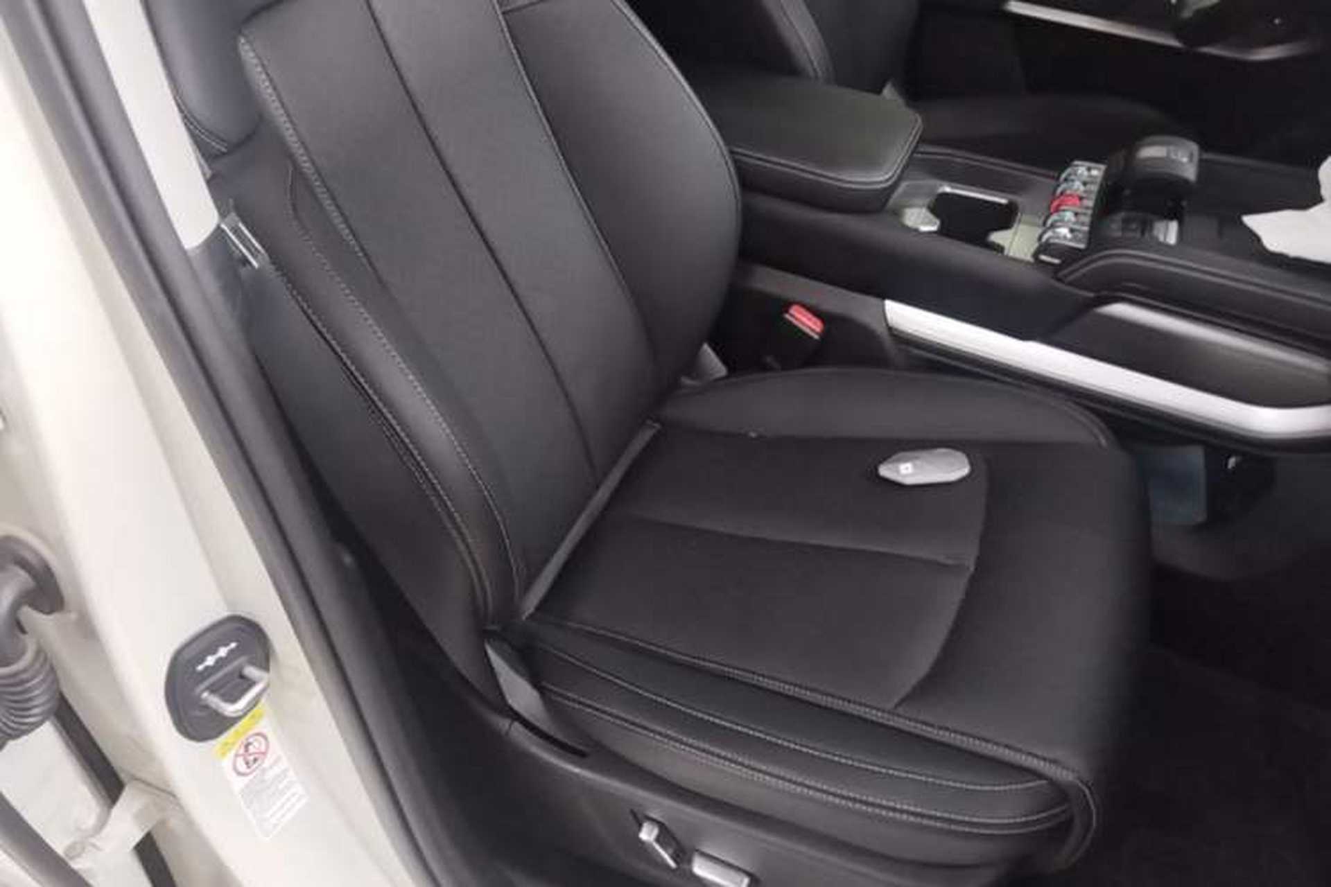Used Formula Leopard Titanium 3 2025 501 km All-Wheel Drive Intelligent Driving Max Edition Right Front Seat
