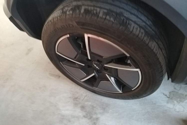 Used Formula Leopard Titanium 3 2025 501 km All-Wheel Drive Intelligent Driving Max Edition Right Rear Wheel Hub