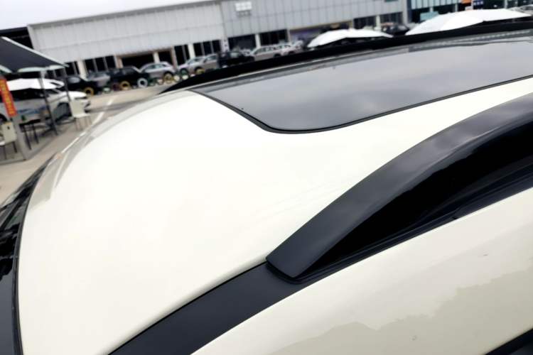 Used Formula Leopard Titanium 3 2025 501KM All-Wheel Drive Intelligent Driving Ultra Version Roof