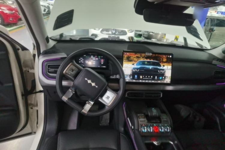 Used Formula Leopard Titanium 3 2025 501KM All-Wheel Drive Intelligent Driving Ultra Version Steering Wheel