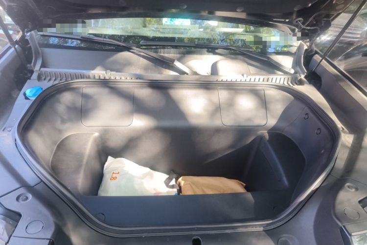 Used Formula Leopard Titanium 3 2026 620KM rear-wheel-drive flash-charging version Engine Bay
