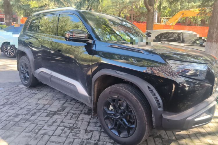 Used Formula Leopard Titanium 3 2026 620KM rear-wheel-drive flash-charging version Front Right 45 Deg