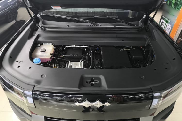 Used Formula Leopard Titanium 7 2025 Model 190 km Four-Wheel Drive Ultra Edition Engine Bay