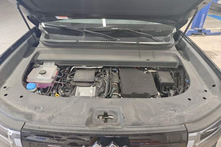 Used Formula Leopard Titanium 7 2025 Model 190 km Four-Wheel Drive Max Edition Engine Bay