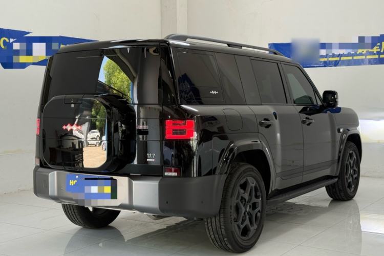 Used Formula Leopard Titanium 7 2025 Model 190 km Four-Wheel Drive Ultra Edition Exterior 3