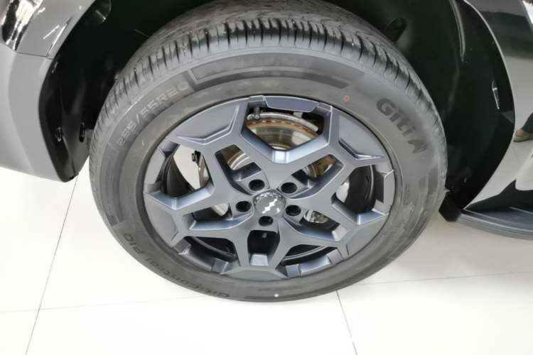 Used Formula Leopard Titanium 7 2025 Model 190 km Four-Wheel Drive Ultra Edition Exterior 5