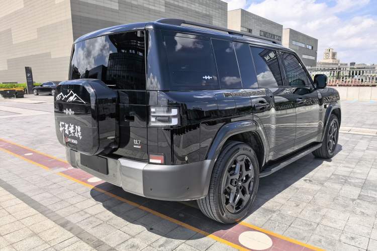 Used Formula Leopard Titanium 7 2025 Model 190 km Four-Wheel Drive Ultra Edition Exterior 7