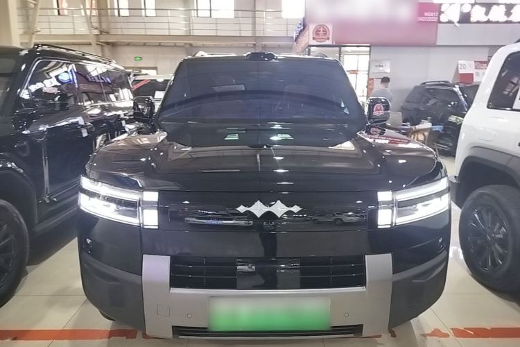 Formula Leopard Used Formula Leopard Titanium 7 2025 Model 190 km Four-Wheel Drive ...