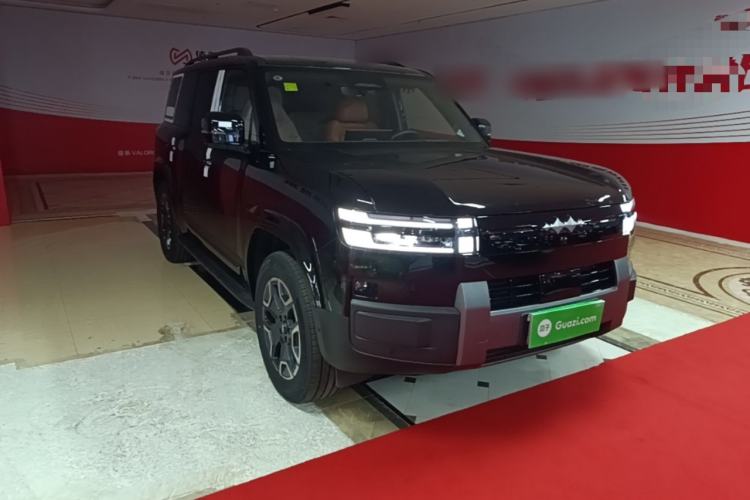 Used Formula Leopard Titanium 7 2025 Model 200 km Two-Wheel Drive Max Edition Front Right 45 Deg