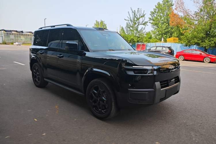 Used Formula Leopard Titanium 7 2025 Model 190 km Four-Wheel Drive Ultra Edition Front Right 45 Deg