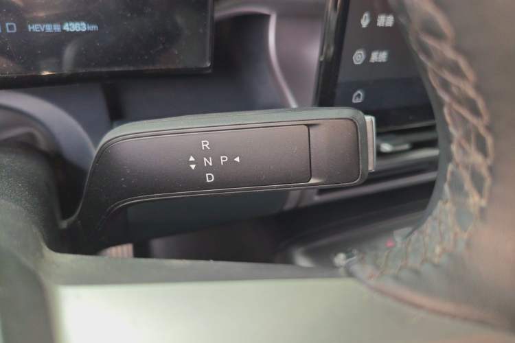 Used Formula Leopard Titanium 7 2025 Model 190 km Four-Wheel Drive Ultra Edition Gear Lever