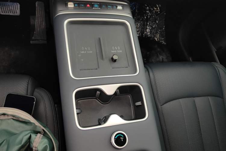 Used Formula Leopard Titanium 7 2025 Model 200 km Two-Wheel Drive Max Edition Gear Lever