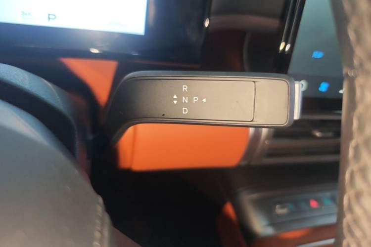 Used Formula Leopard Titanium 7 2025 Model 190 km Four-Wheel Drive Ultra Edition Gear Lever