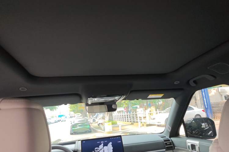Used Formula Leopard Titanium 7 2025 Model 190 km Four-Wheel Drive Ultra Edition Headliner