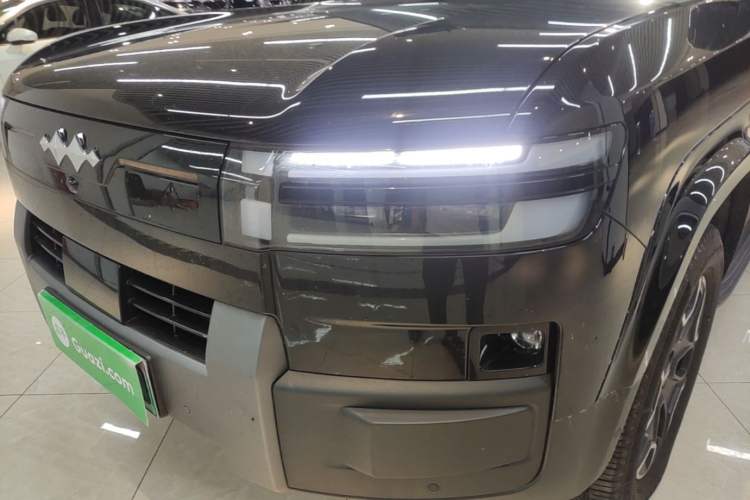 Used Formula Leopard Titanium 7 2025 Model 200 km Two-Wheel Drive Max Edition Left Front Headlight