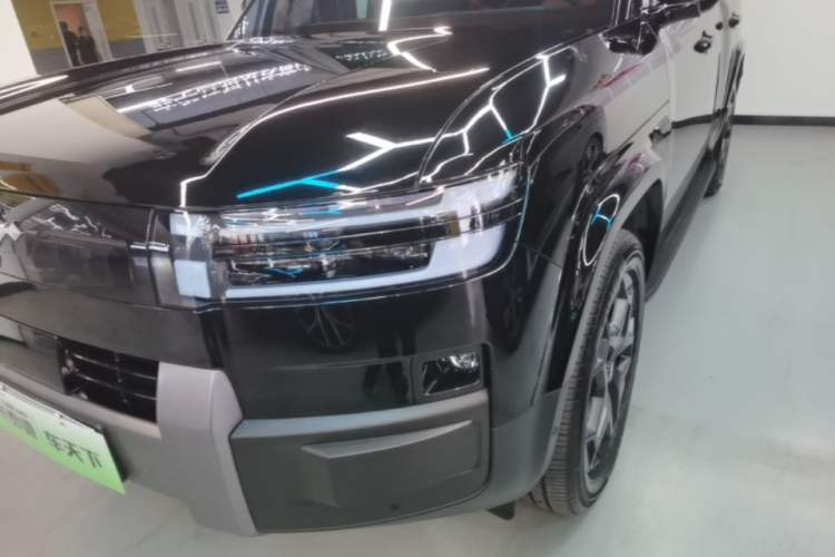 Used Formula Leopard Titanium 7 2025 Model 190 km Four-Wheel Drive Ultra Edition Left Front Headlight