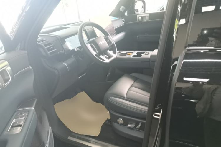 Used Formula Leopard Titanium 7 2025 Model 190 km Four-Wheel Drive Ultra Edition Left Front Seat