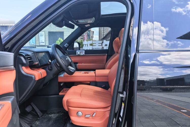 Used Formula Leopard Titanium 7 2025 Model 190 km Four-Wheel Drive Ultra Edition Left Front Seat
