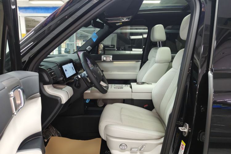 Used Formula Leopard Titanium 7 2025 Model 190 km Four-Wheel Drive Ultra Edition Left Front Seat